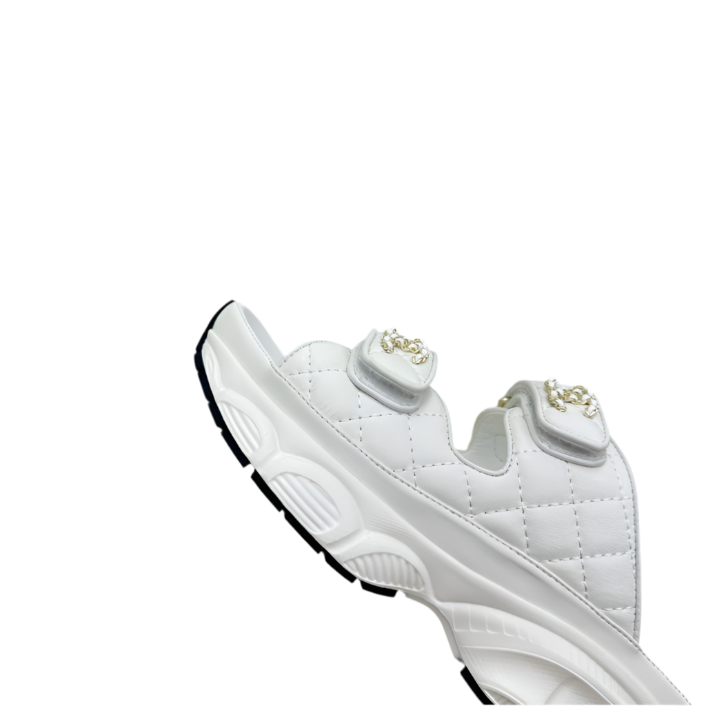 Chanel Dad Sandals Slides Wit Preloved Designer Muiltjes CC Logo