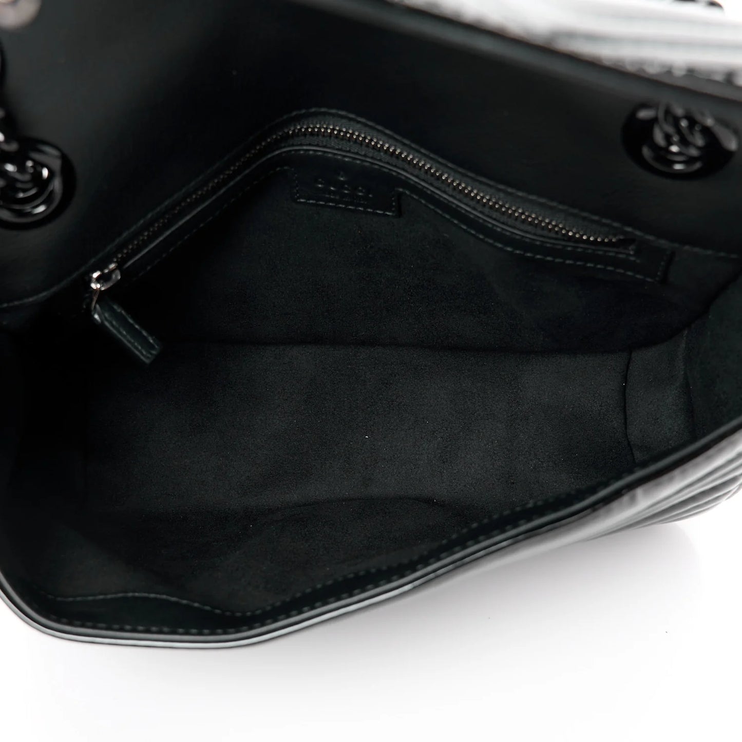 Gucci Marmont Monochrome Patent Zwart Small dames Schoudertas Matelassé • Preloved