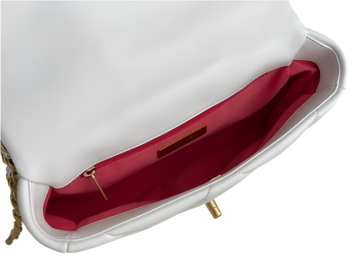 Chanel 19 Flap Bag Wit Lamsleer Mixed Hardware Preloved Designer Tas