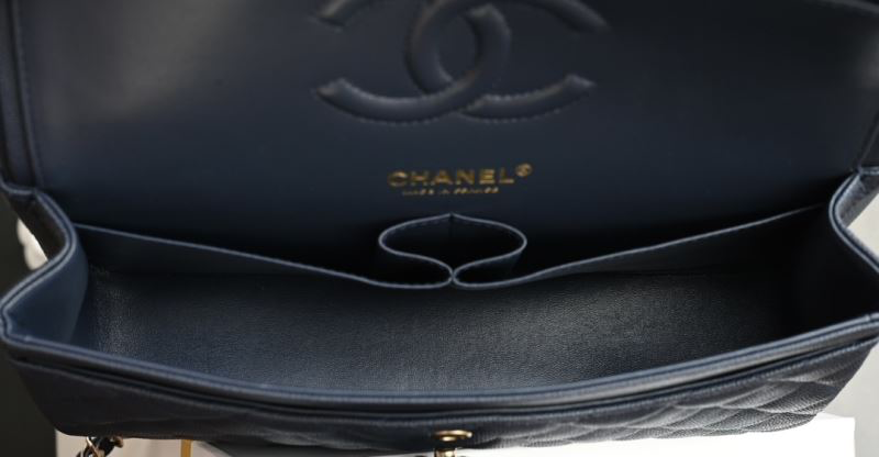 Chanel Classic Flap Bag Medium – Navy Blauw Caviar Leer met Gouden Hardware – Preloved Schoudertas 2023 collectie