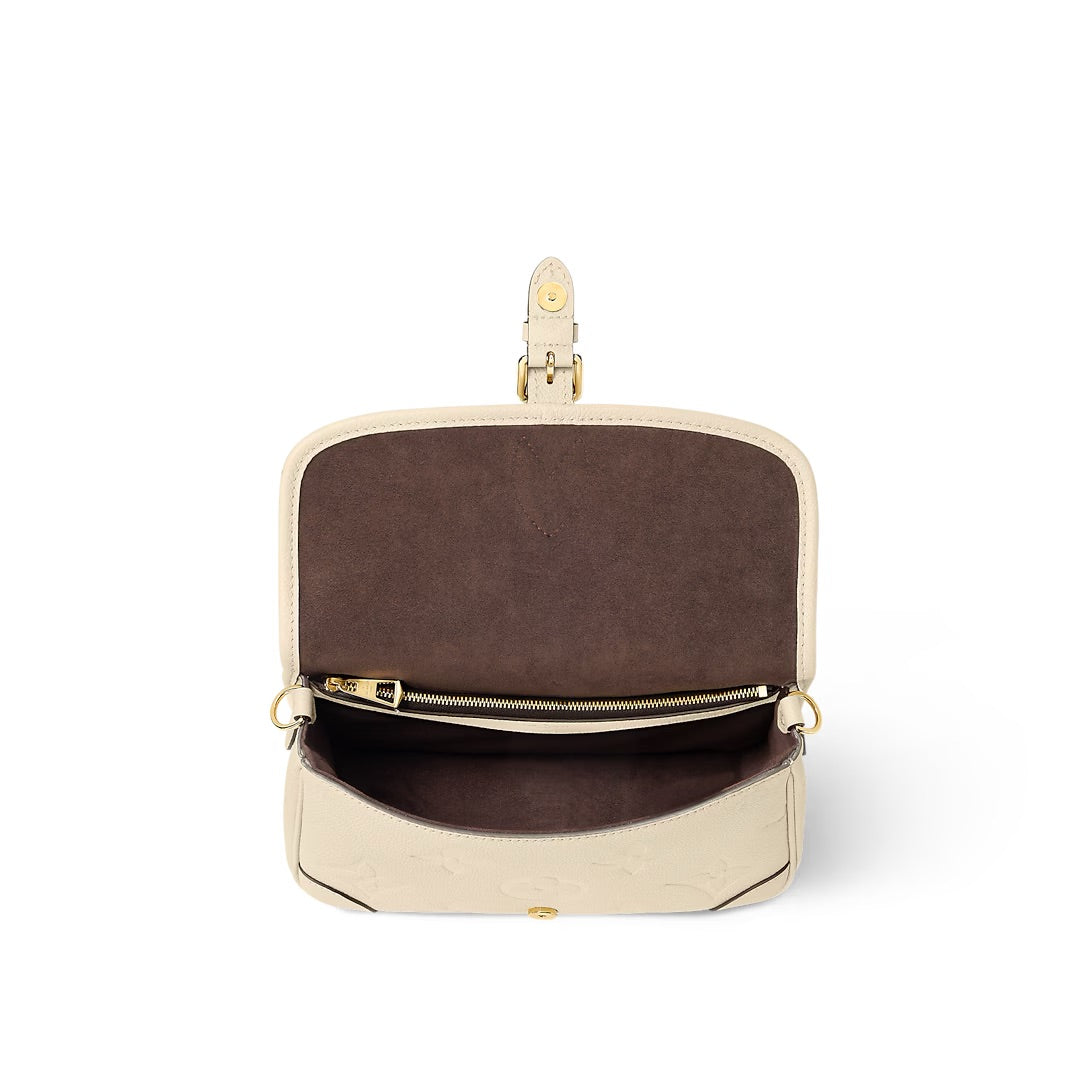 Louis Vuitton Diane Bag  Crème Beige Monogram Empreinte Leder